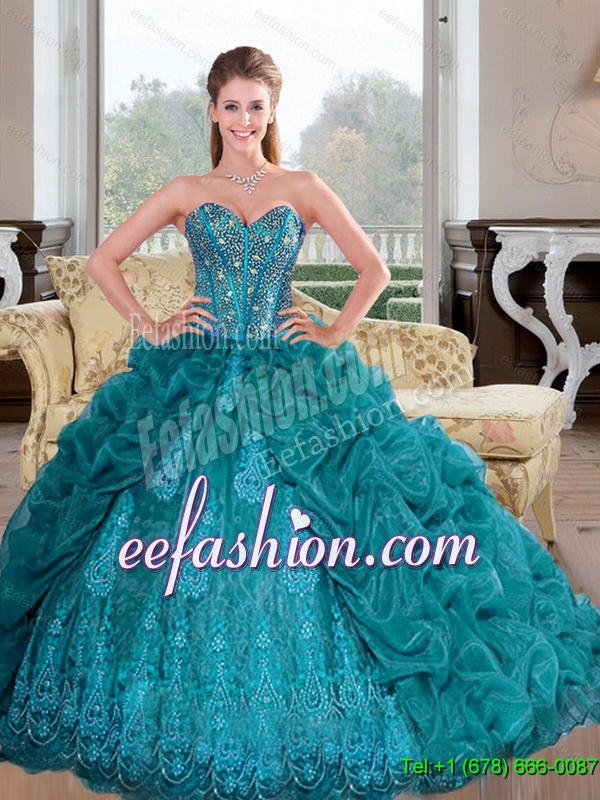 Custom Made 2015 Sweetheart Quinceanera Dresses with Beading and Pick Ups