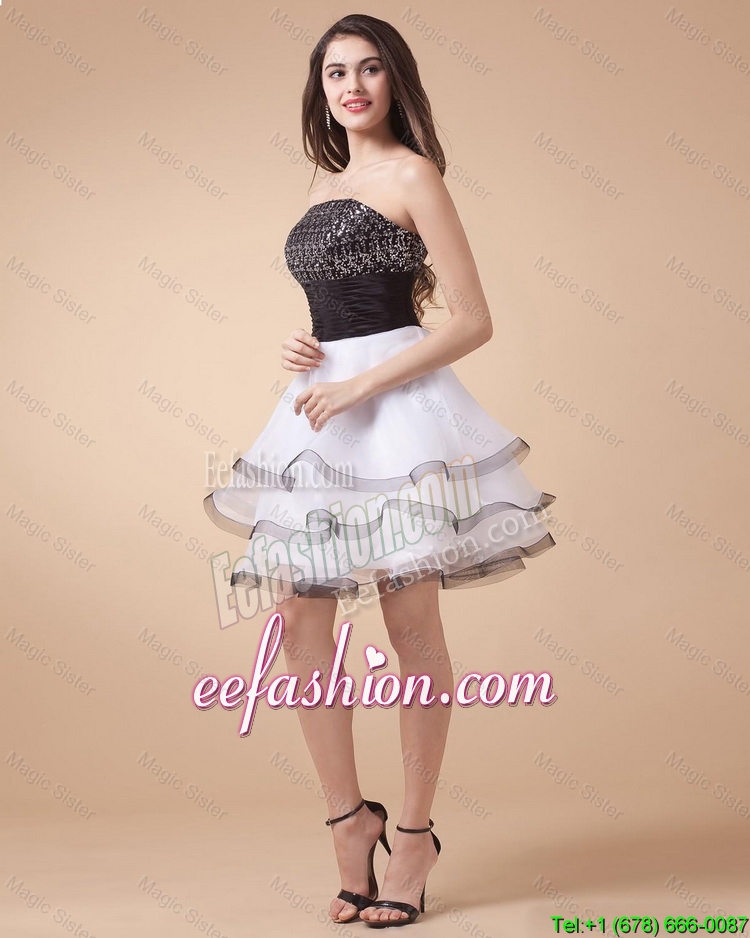 Lovely Sequined White and Black Prom Dresses with Mini Length