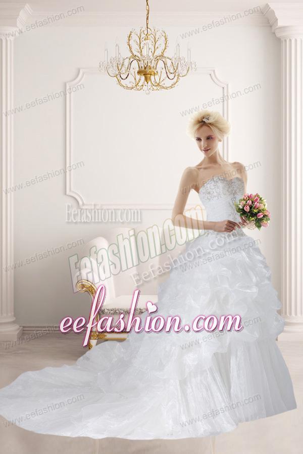 Ball Gown Sweetheart Ruffles 2014 Wonderful Wedding Dress with Court Train