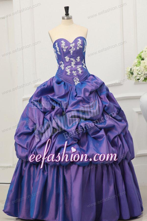 Sweetheart Taffeta Appliques and Pick-ups Quinceanera Dress in Purple