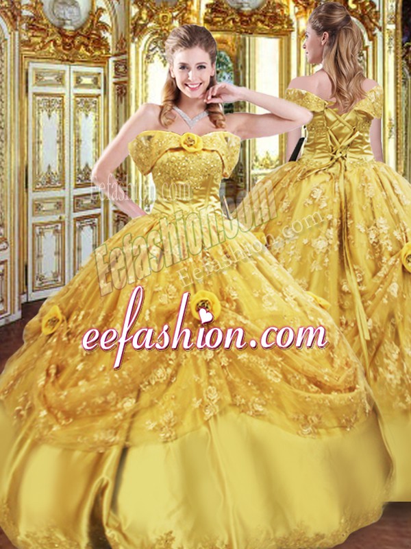  Tulle Strapless Sleeveless Lace Up Beading and Appliques and Hand Made Flower Sweet 16 Dresses in Gold