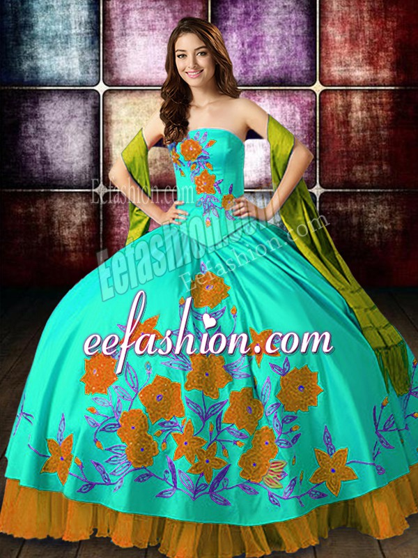 Noble Strapless Sleeveless Lace Up Quince Ball Gowns Multi-color Satin