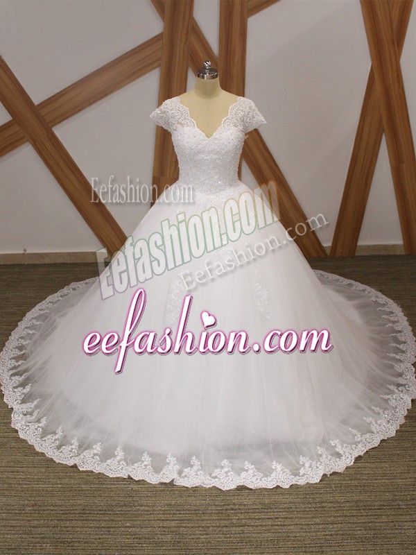 Sophisticated Lace Up Bridal Gown White for Beach and Wedding Party with Beading and Lace and Appliques Chapel Train
