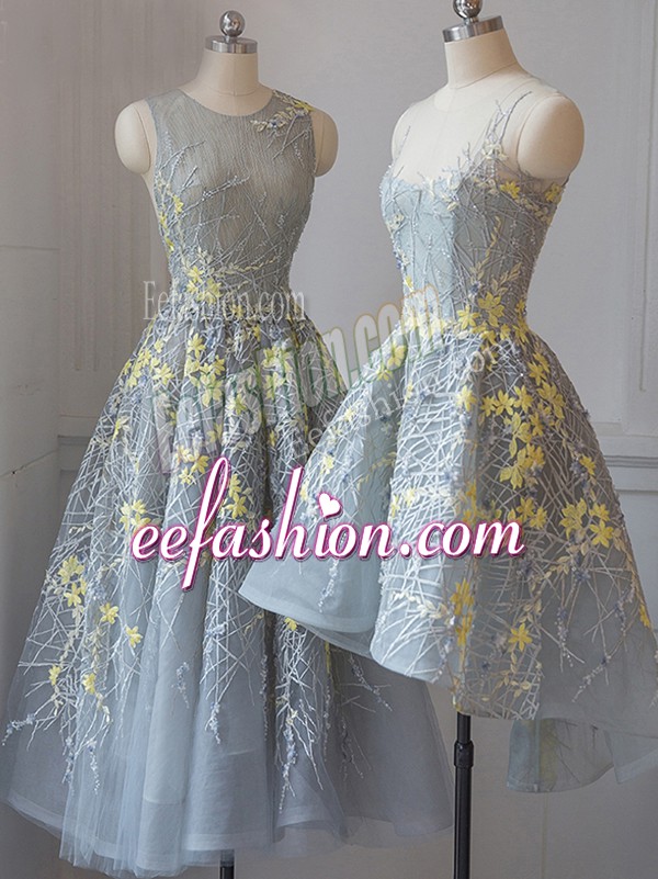 Ideal Scoop Sleeveless Quinceanera Court Dresses Tea Length Lace Grey Tulle