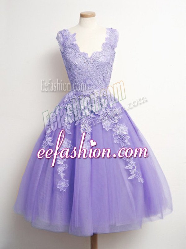  Knee Length Lavender Bridesmaid Gown Tulle Sleeveless Appliques