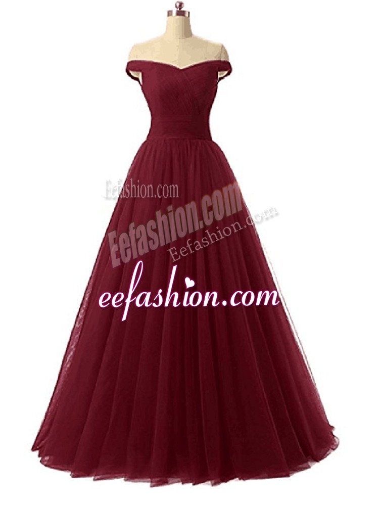 Fancy Burgundy A-line Off The Shoulder Sleeveless Tulle Floor Length Lace Up Ruching Prom Party Dress