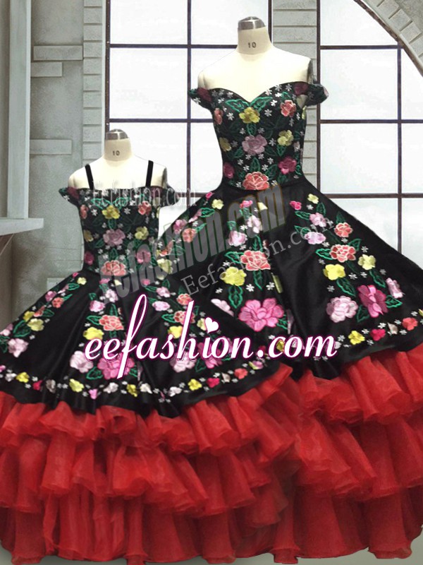 New Arrival Red And Black Lace Up Off The Shoulder Embroidery and Ruffled Layers Vestidos de Quinceanera Organza and Taffeta Sleeveless