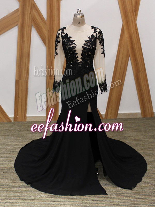 Pretty Black Long Sleeves Brush Train Lace and Appliques Mother Of The Bride Dress