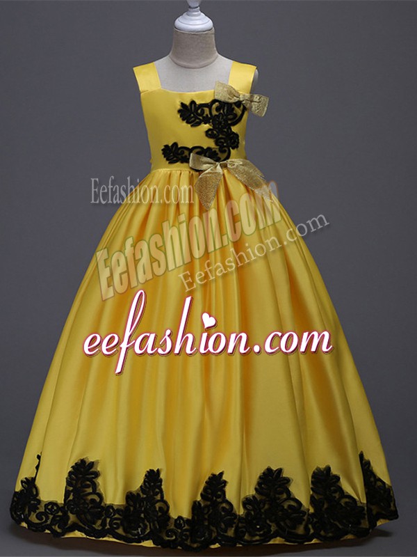  Yellow Taffeta Zipper Square Sleeveless Floor Length Pageant Gowns For Girls Appliques and Bowknot