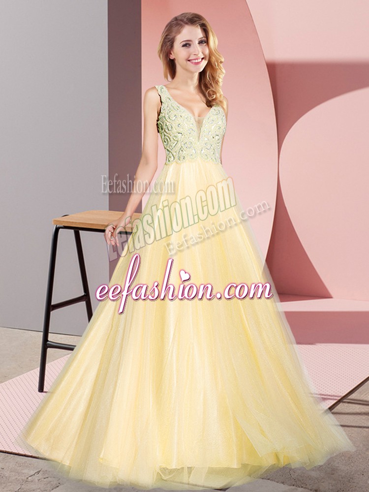 Tulle V-neck Sleeveless Zipper Lace Prom Dresses in Gold