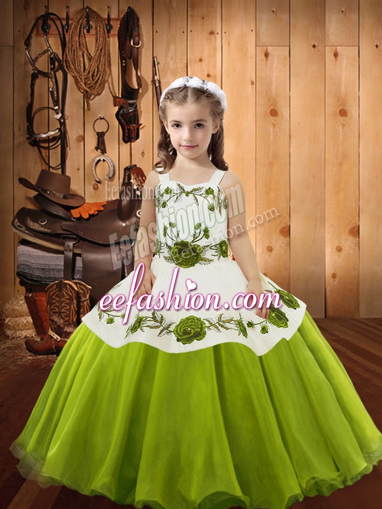 Dramatic Floor Length Lace Up Pageant Gowns Olive Green for Sweet 16 and Quinceanera with Embroidery