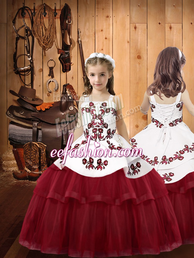  Burgundy Sleeveless Floor Length Embroidery Lace Up Little Girl Pageant Dress