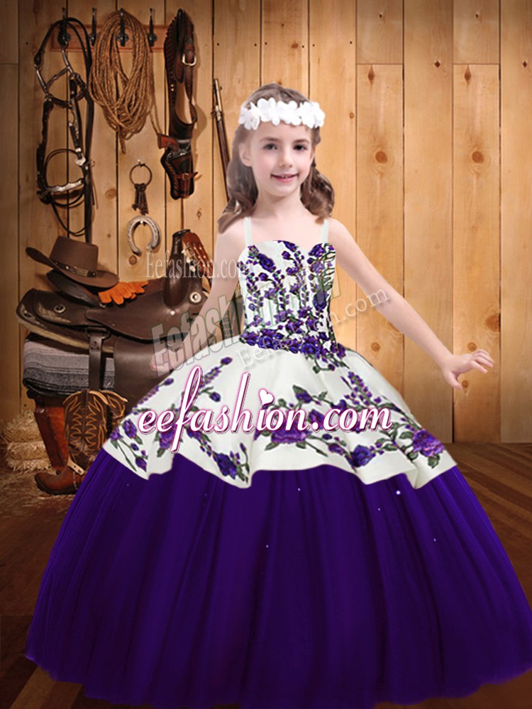 Customized Purple Ball Gowns Embroidery Kids Formal Wear Lace Up Tulle Sleeveless Floor Length
