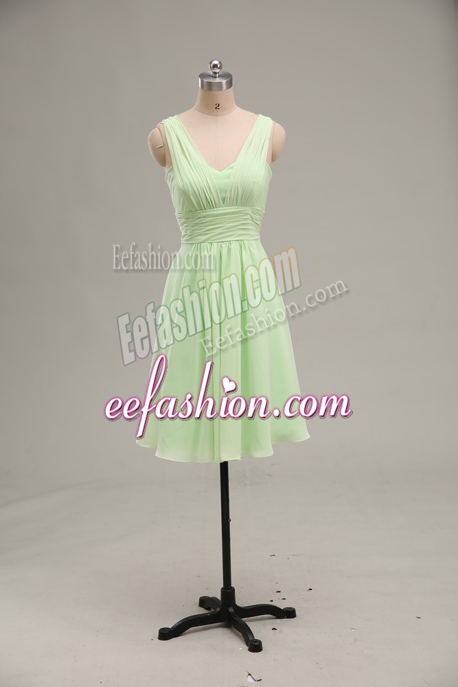 Modest Yellow Green Sleeveless Chiffon Zipper Prom Gown for Prom and Party and Military Ball