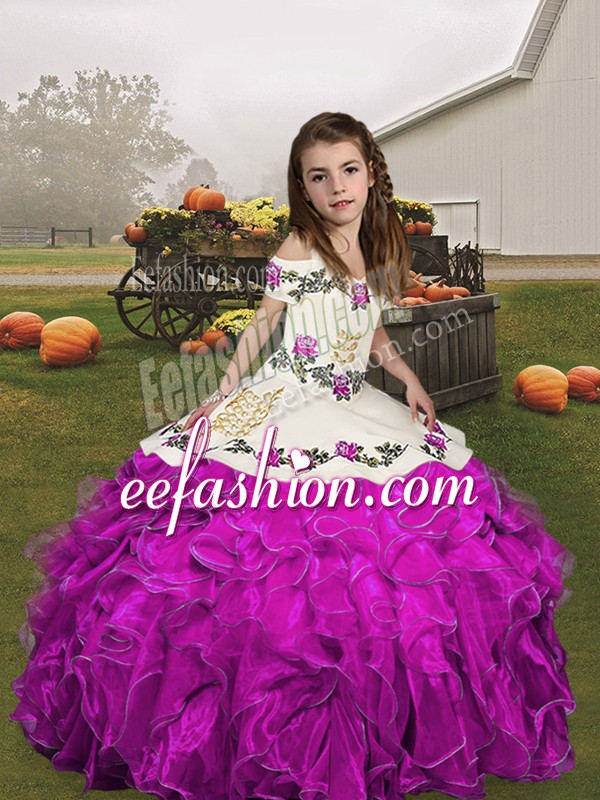 Beautiful Fuchsia V-neck Neckline Embroidery and Ruffles Little Girls Pageant Dress Wholesale Sleeveless Lace Up