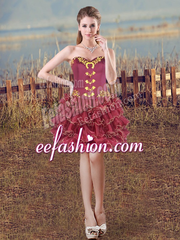 Hot Sale Mini Length Lace Up Burgundy for Prom and Party and Military Ball with Embroidery and Ruffles