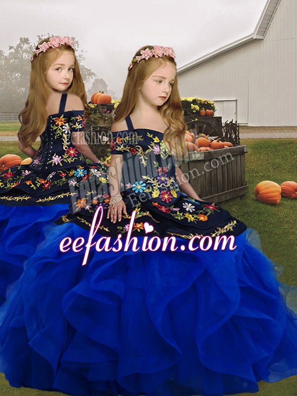 Stunning Royal Blue Ball Gowns Embroidery and Ruffles Little Girls Pageant Dress Wholesale Lace Up Tulle Sleeveless Floor Length