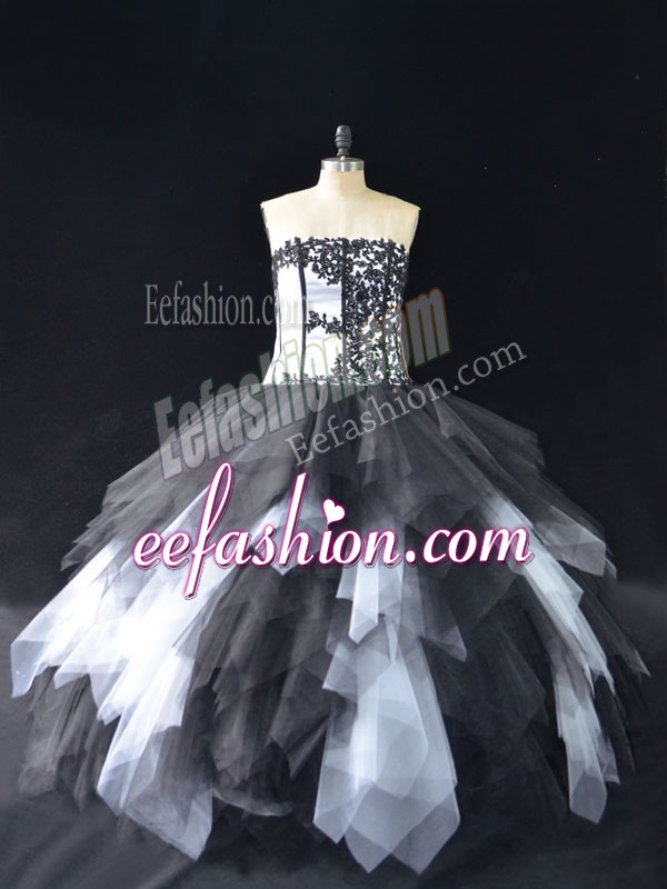  White And Black Sleeveless Lace and Ruffles Floor Length Vestidos de Quinceanera