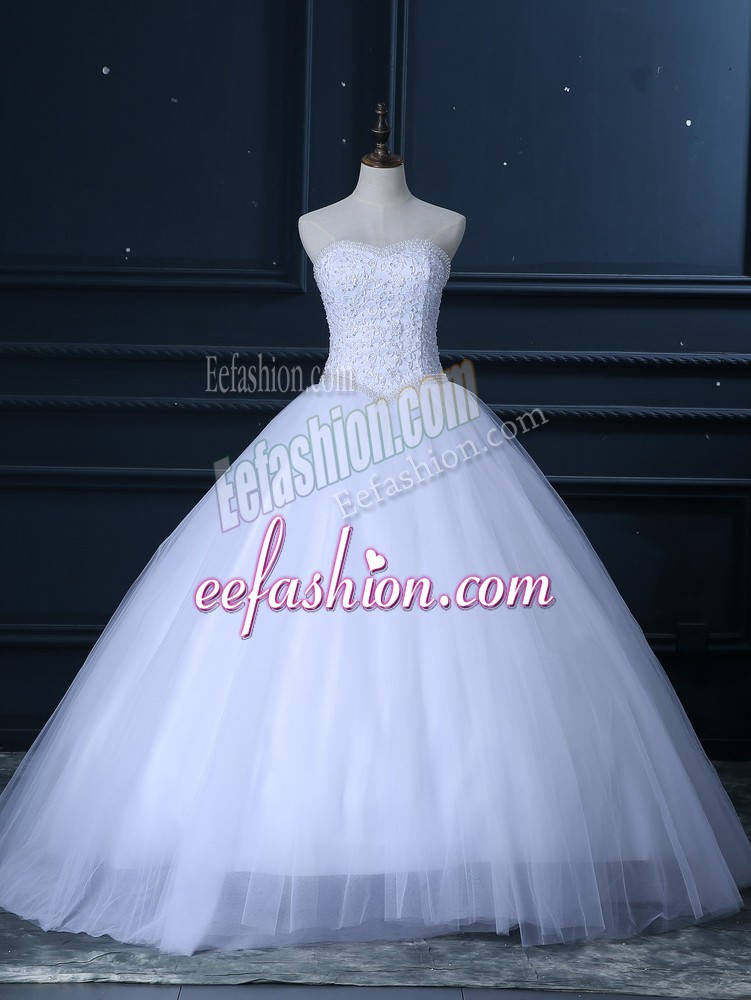 Edgy White Sweetheart Neckline Beading and Lace Wedding Gowns Sleeveless Lace Up