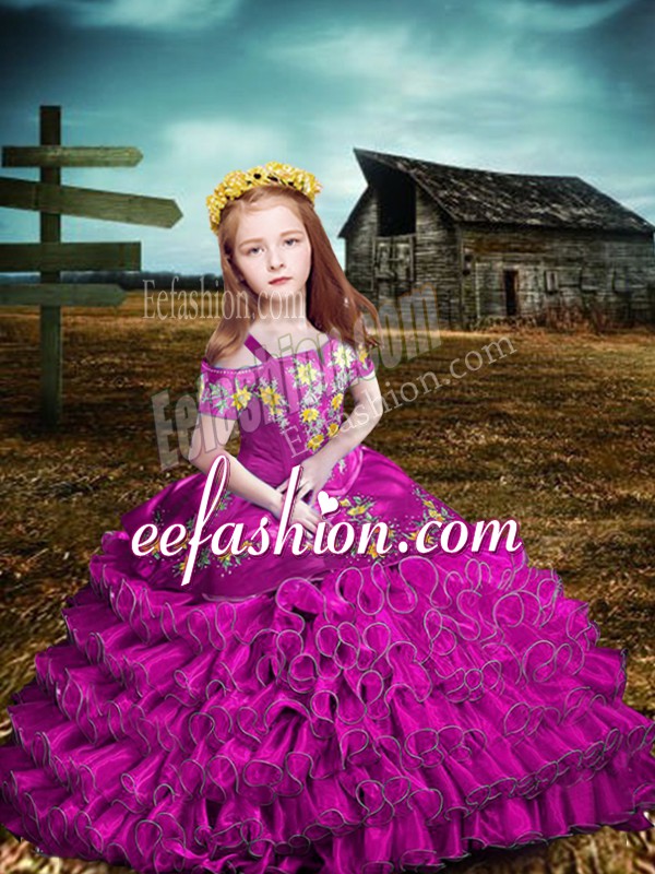  Floor Length Fuchsia Little Girl Pageant Gowns Off The Shoulder Short Sleeves Lace Up