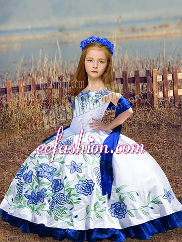  White Lace Up Little Girls Pageant Dress Embroidery Sleeveless Floor Length