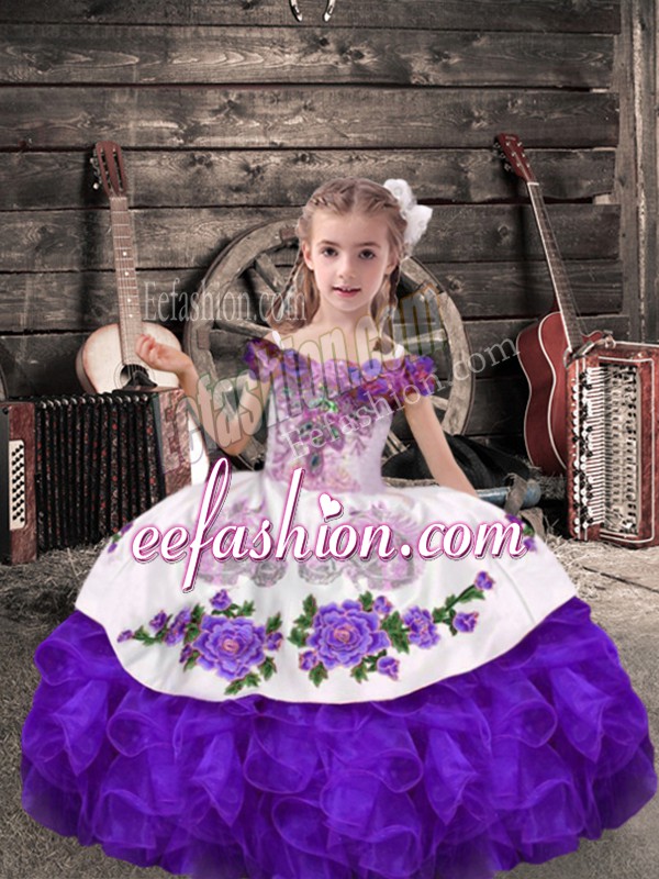  Sleeveless Lace Up Floor Length Beading and Embroidery and Ruffles Little Girls Pageant Gowns