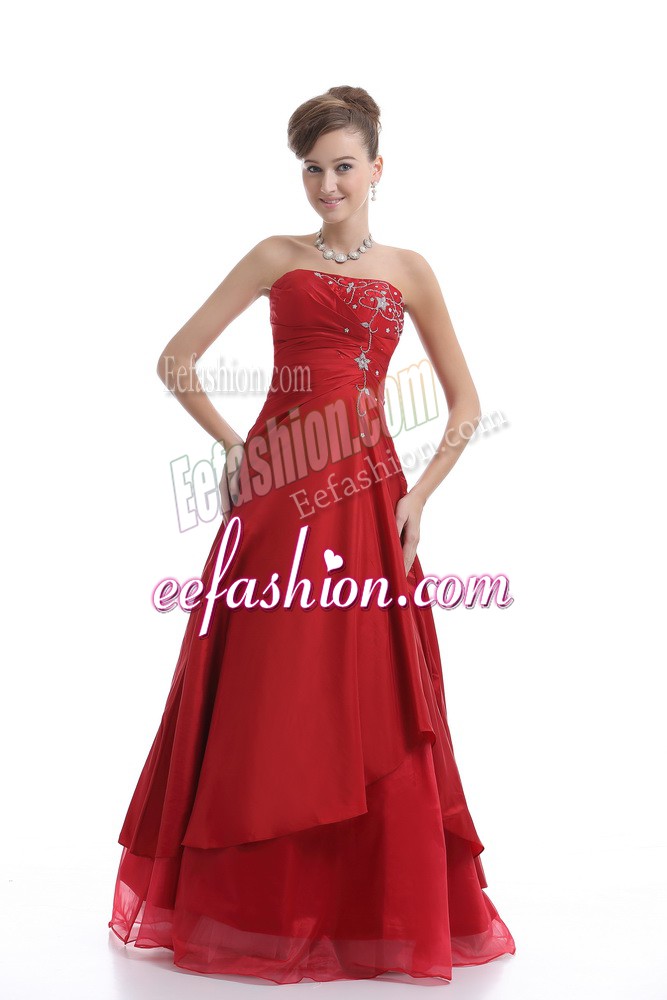 Cute Floor Length Red Prom Dresses Organza Sleeveless Embroidery
