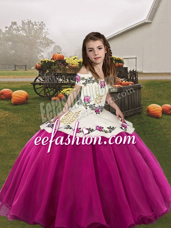  Floor Length Lace Up Little Girl Pageant Gowns Fuchsia for Party and Wedding Party with Embroidery