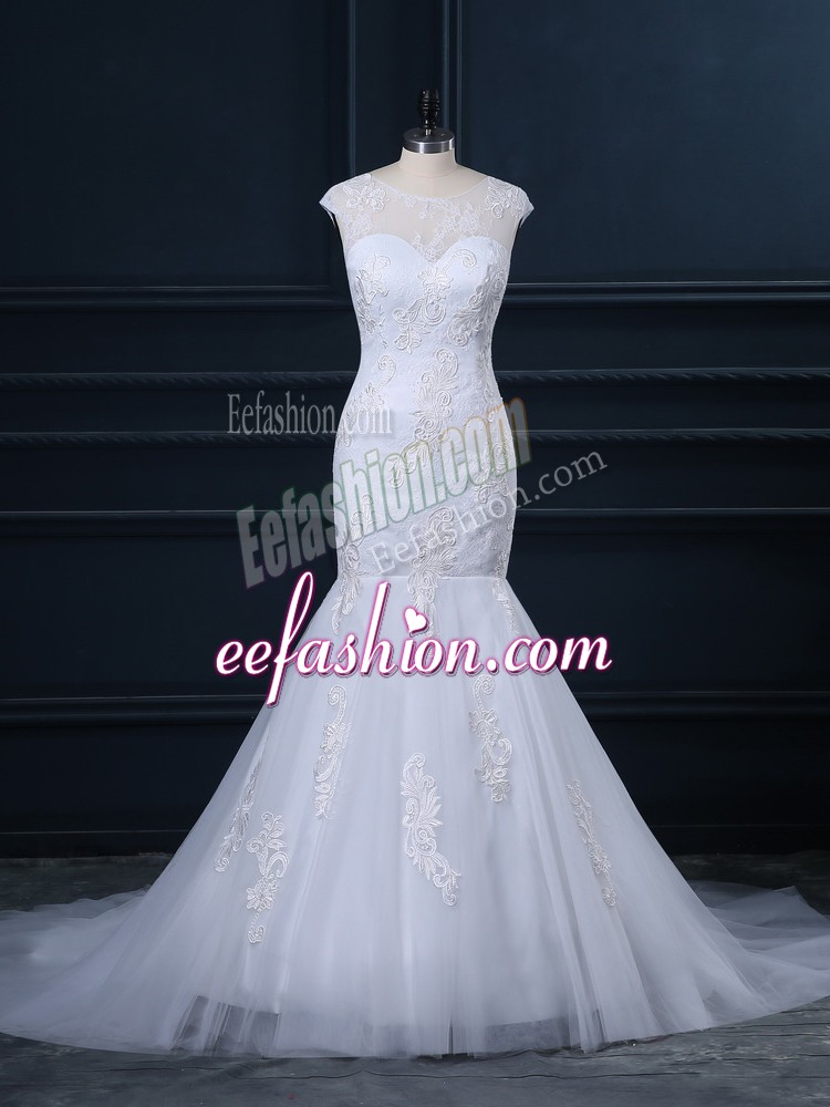 Lovely Sleeveless Lace Clasp Handle Wedding Gown with White Brush Train