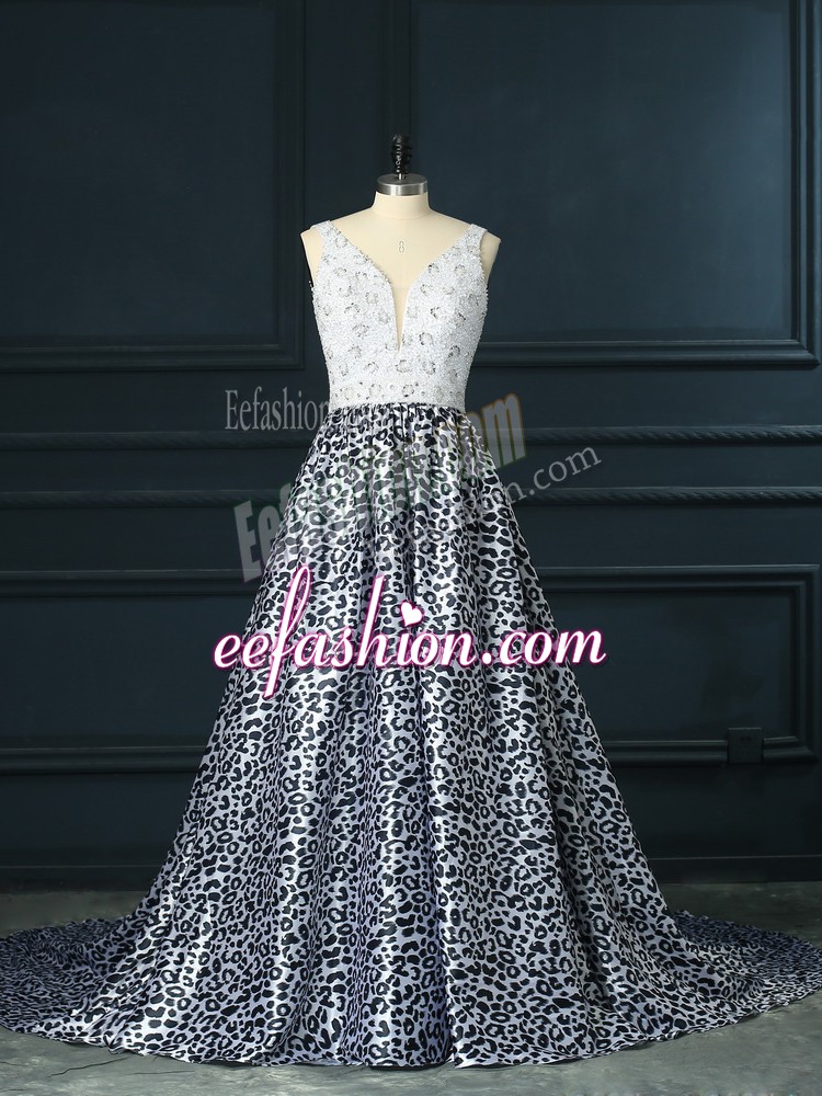  White And Black A-line Beading Evening Dress Backless Printed Sleeveless