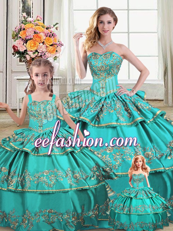  Sweetheart Sleeveless Organza Quinceanera Dress Embroidery and Ruffled Layers Lace Up