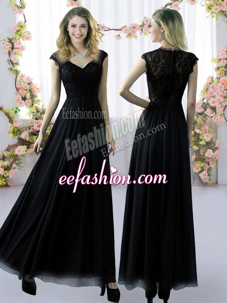  Cap Sleeves Chiffon Floor Length Zipper Dama Dress for Quinceanera in Black with Lace