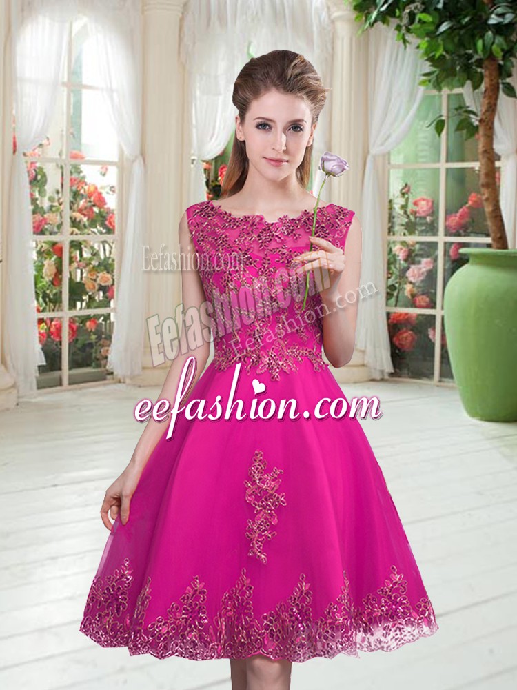 Suitable Scoop Sleeveless Dress for Prom Knee Length Beading and Appliques Fuchsia Tulle