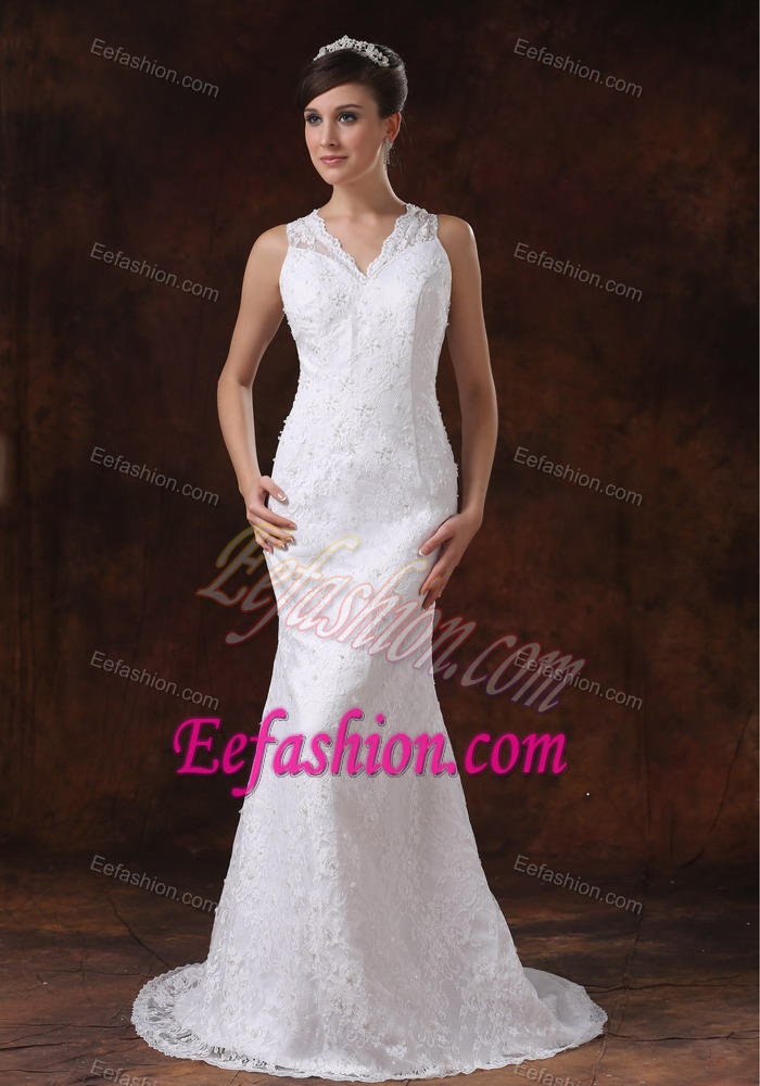 Mermaid Sweep Train V-Neck Wedding Dresses with Lace in White for Cheap
