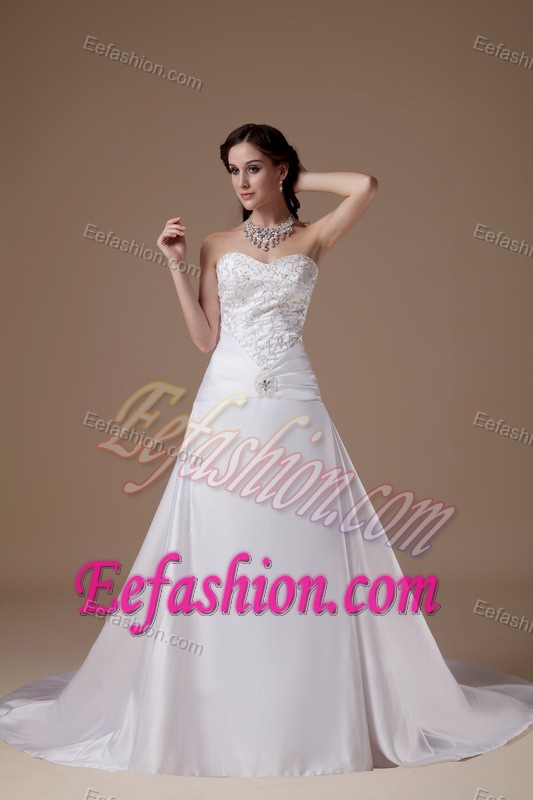 Popular A-line Sweetheart Wedding Dress with Embroidery for Cheap
