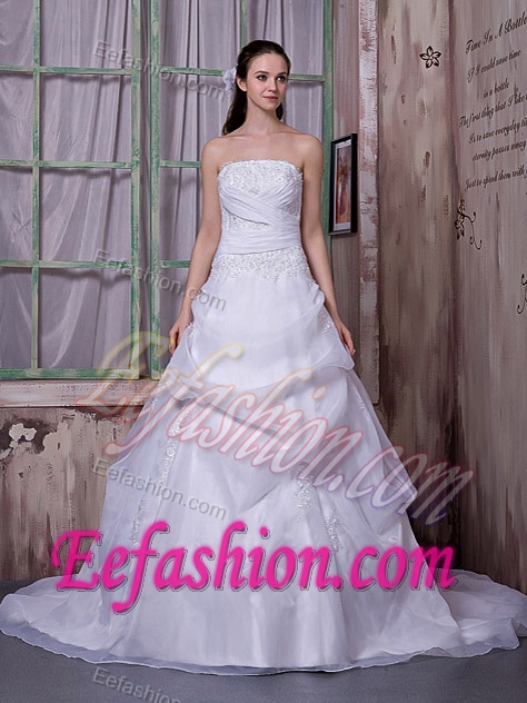 Traditional A-line Strapless Chapel Train White Bridal Dress in and Organza