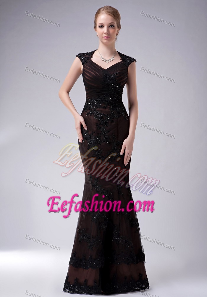 V-neck Long Brown Mermaid Mother of Bride Dress with Appliques