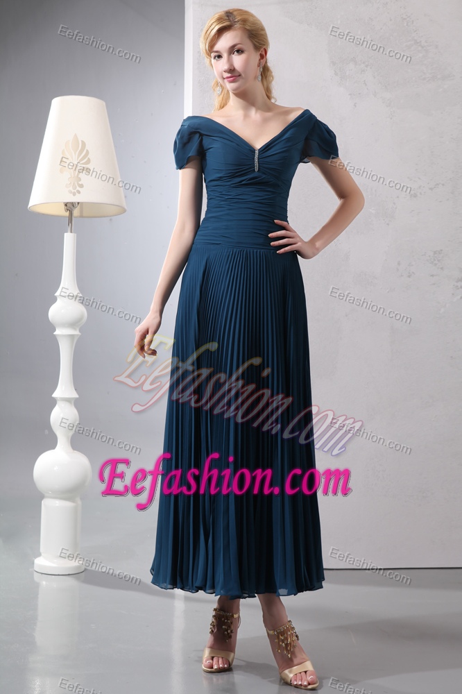 V-neck Ankle-length Navy Blue Ruched Mother of Bride Dresses with Pleats