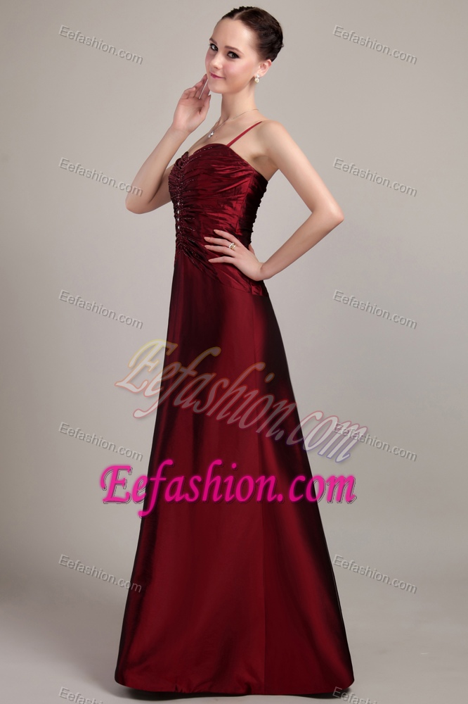 Spaghetti Straps Ruched Burgundy Mother of Bride Dress with Beading