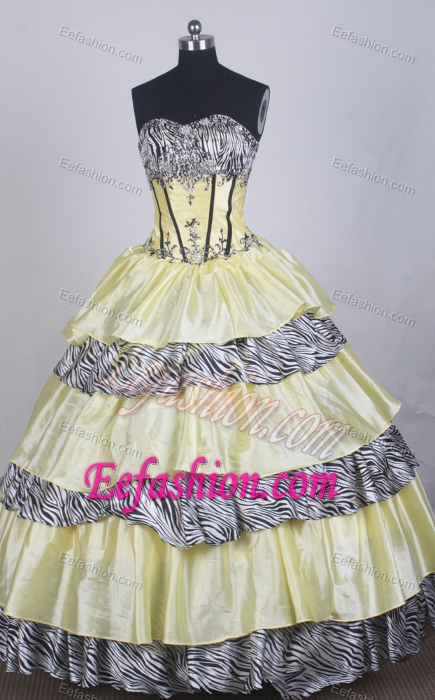 Newest Sweetheart Long Yellow Quinceanera Dresses in and Zebra