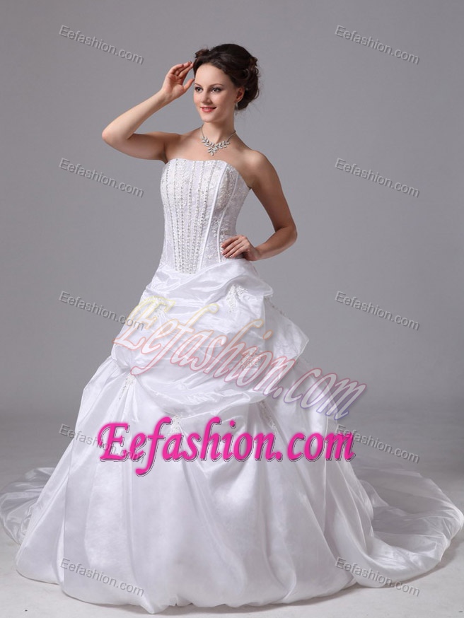 2014 Strapless Court Train Wedding Dress with Pick-ups and Beading