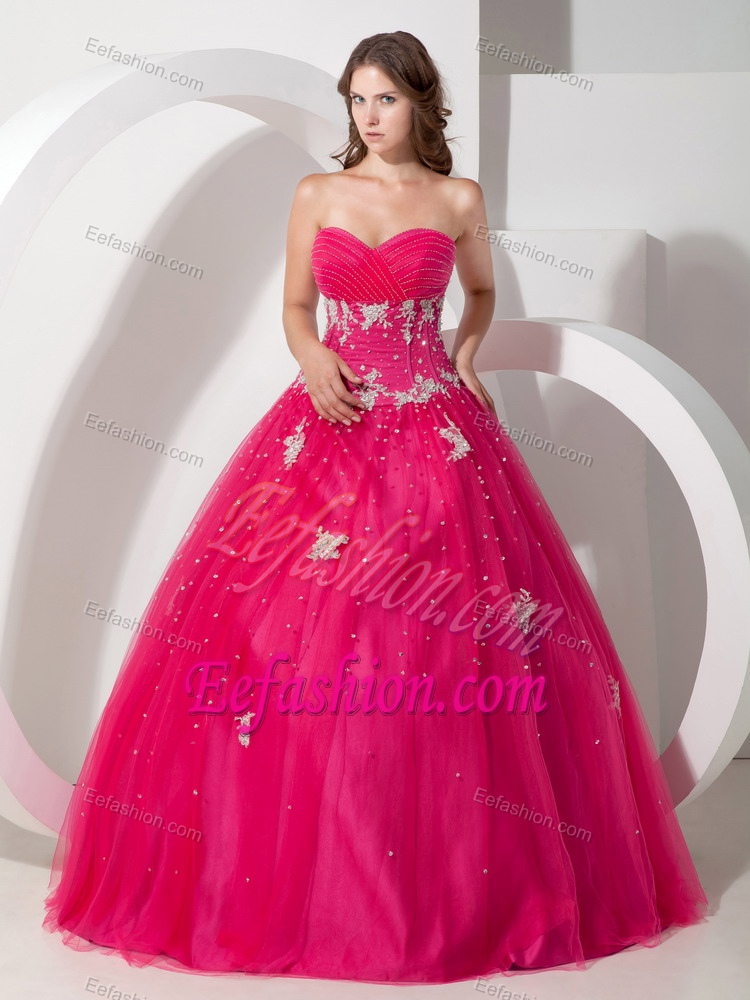 Hot Sweetheart Tulle Quinceanera Dresses with Appliques and Beading Decorated