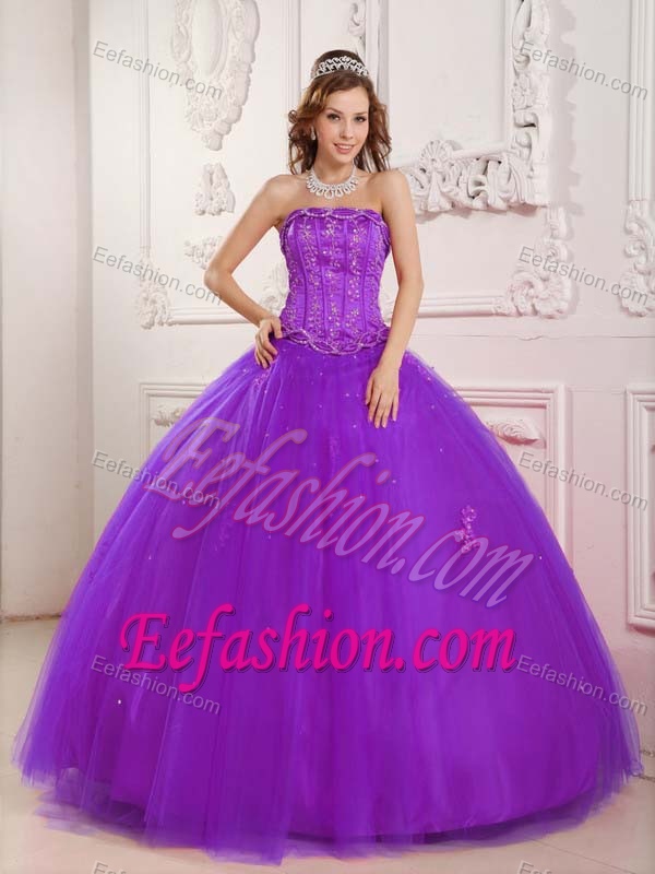 Elegant Strapless Tulle Beaded Purple Sweet 16 Quinceanera Dresses for Cheap