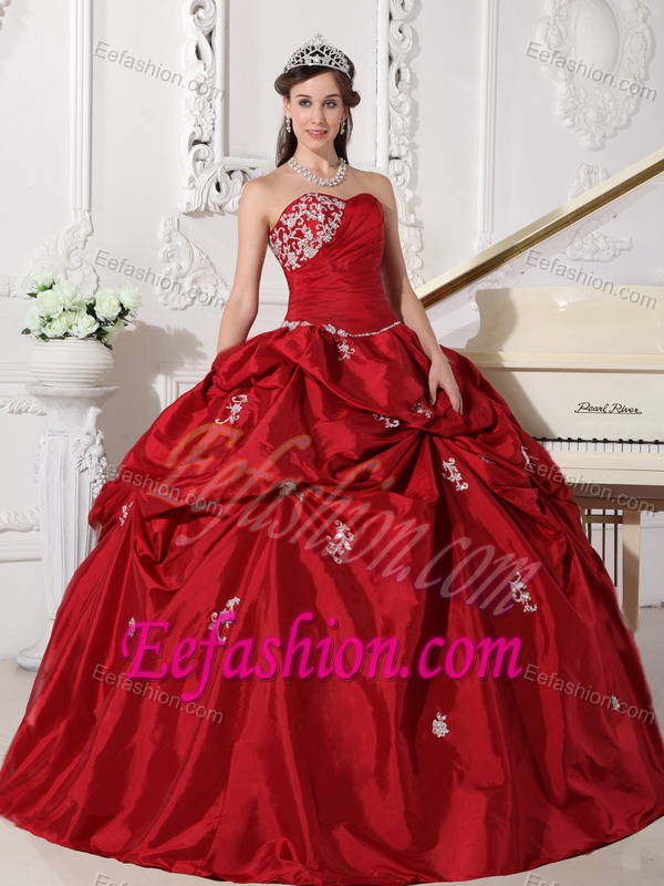 Attractive Sweetheart Long Quinceanera Dresses in Wine Red