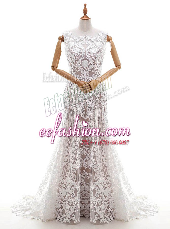Popular Scalloped White Column/Sheath Appliques Bridal Gown Zipper Lace Sleeveless With Train