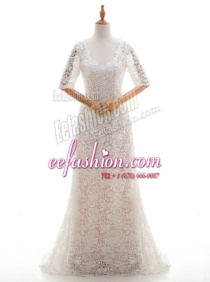 Gorgeous Brush Train Column/Sheath Wedding Dresses White Scoop Lace Half Sleeves With Train Clasp Handle
