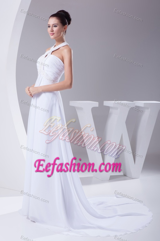 Nice Empire Halter Top Chiffon Wedding Dress with Beading and Ruching