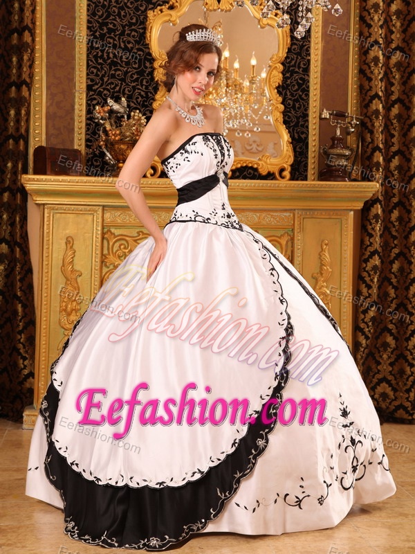 White Strapless Layered Traditional Quinceanera Dress with Embroidery