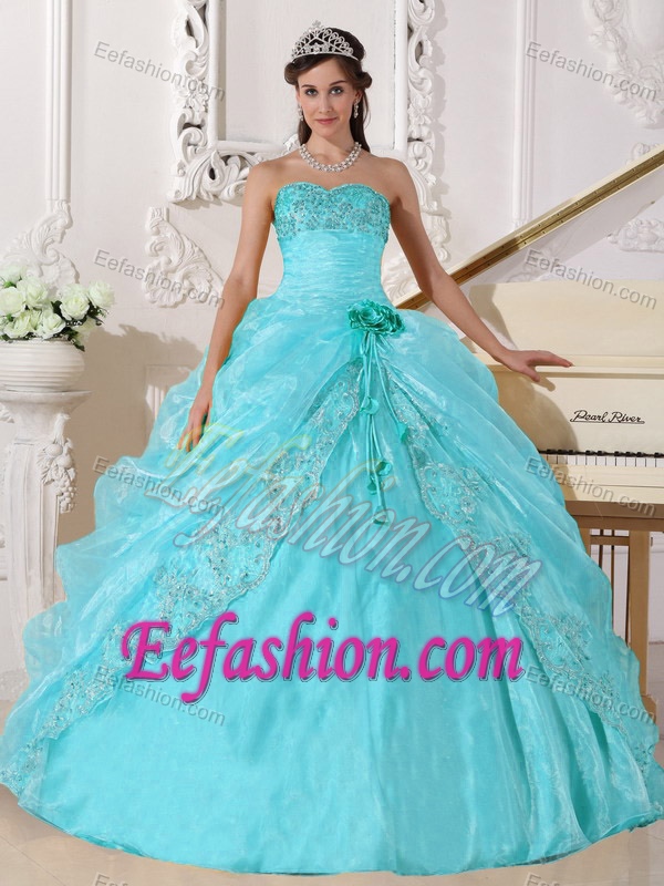 Latest Ball Gown Strapless Organza Embroidery with Beading Quinceanera Gowns