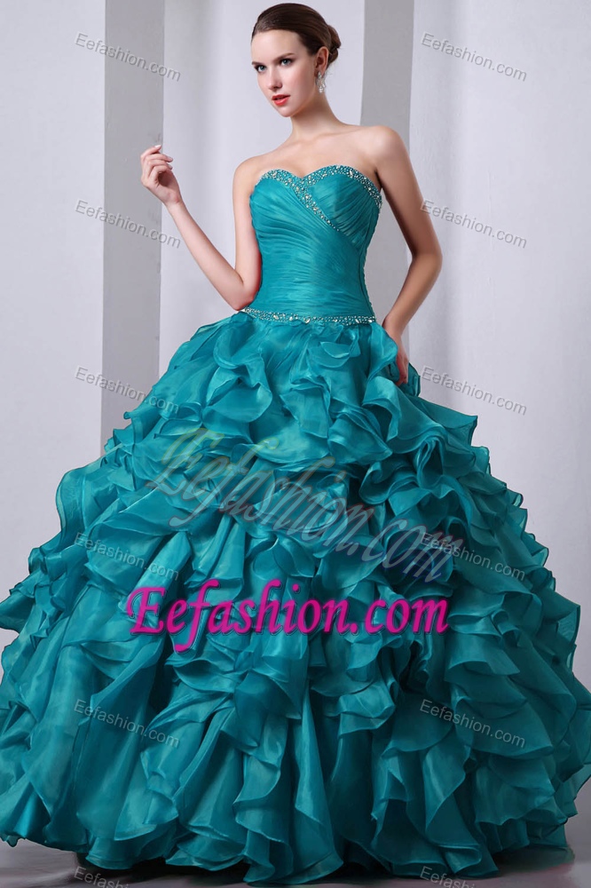 Fitted Teal A-line Organza Sweetheart Quinces Dresses with Beading and Ruffles
